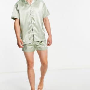ASOS DESIGN - Grønt pyjamassæt med skjorte og shorts i satin